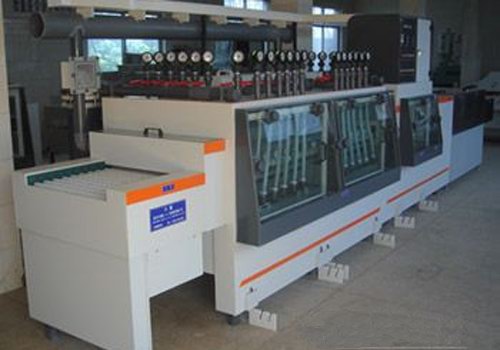 PCB生產(chǎn)設(shè)備