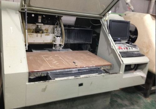 PCB生產(chǎn)設(shè)備